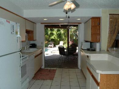 Anna Maria Island Holmes Beach Home 7907